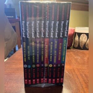 Goosebumps Horrorland book set new